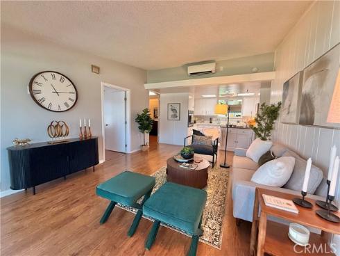 14001  Thunderbird  4L  Drive, Seal Beach, CA