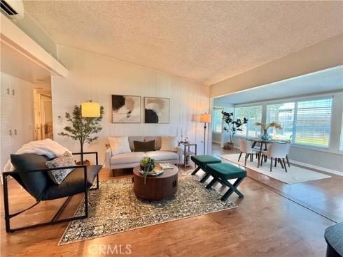 14001  Thunderbird  4L  Drive, Seal Beach, CA