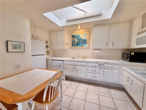 1690  Interlachen  42i  Road, Seal Beach, CA