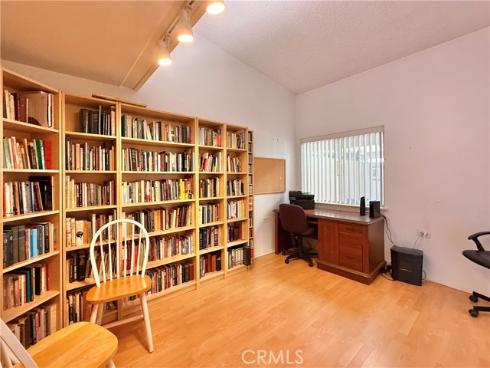 1690  Interlachen  42i  Road, Seal Beach, CA