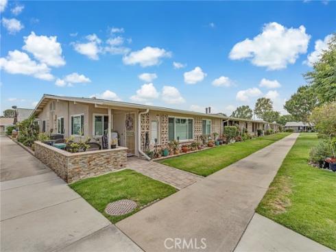 13199  El Dorado  208I  Drive, Seal Beach, CA