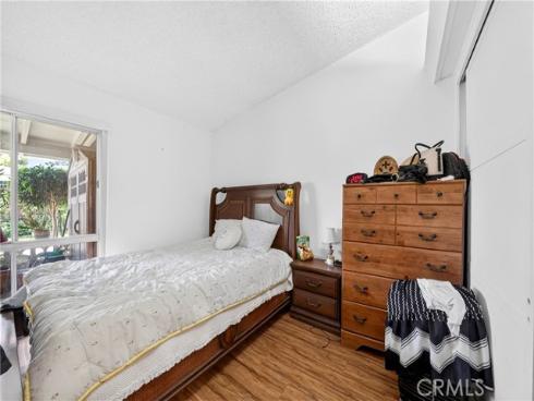 13730  Annandale  32-I  Drive, Seal Beach, CA