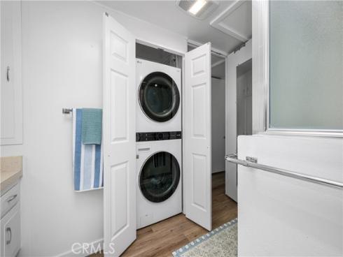 1521  Interlachen  258i , Seal Beach, CA