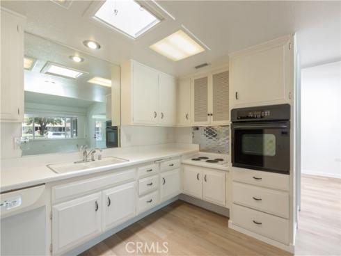 1642 Merion 40K , Seal Beach, CA