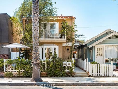 123  13th  1  Street, Seal Beach, CA