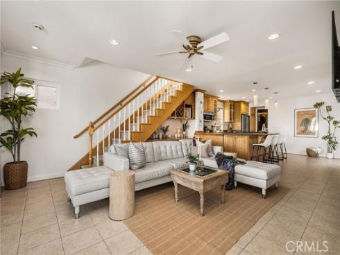 123  13th  1  Street, Seal Beach, CA