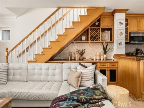 123  13th  1  Street, Seal Beach, CA