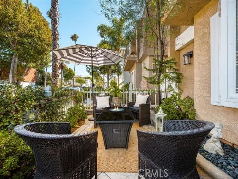 123  13th  1  Street, Seal Beach, CA