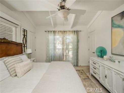 123  13th  1  Street, Seal Beach, CA