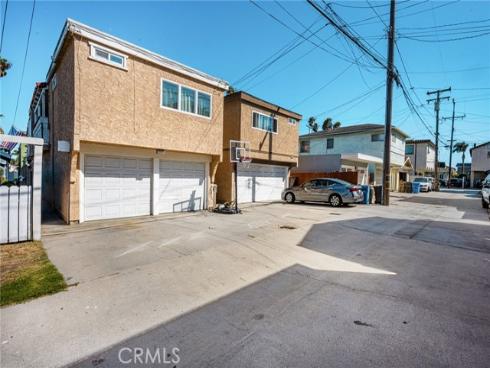 123  13th  1  Street, Seal Beach, CA