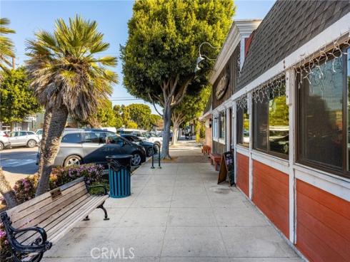 123  13th  1  Street, Seal Beach, CA