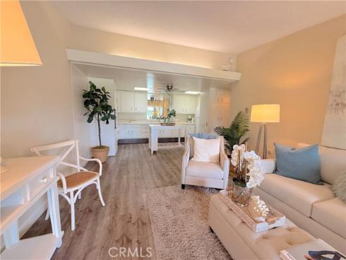 13860  Saint Andrew's Drive  60B , Seal Beach, CA