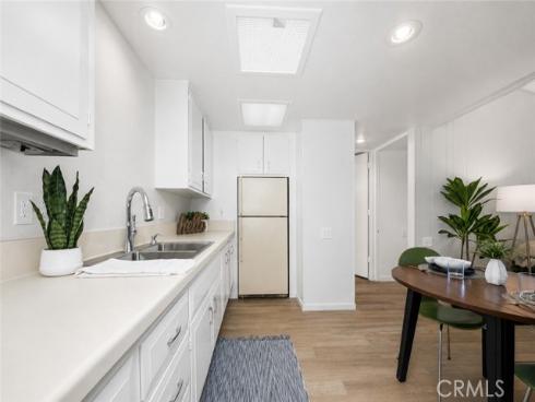 1271 Kenwood 163H LaneM-7, Seal Beach, CA