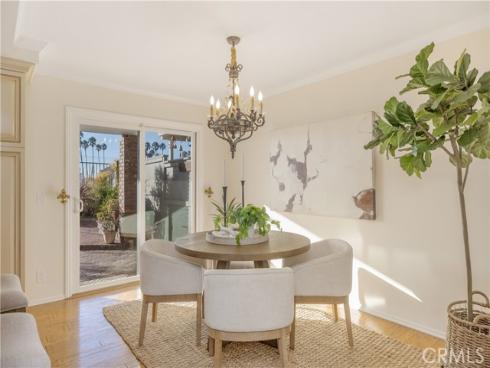 341 Regatta Way, Seal Beach, CA