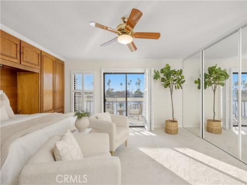 341 Regatta Way, Seal Beach, CA