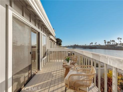 341 Regatta Way, Seal Beach, CA