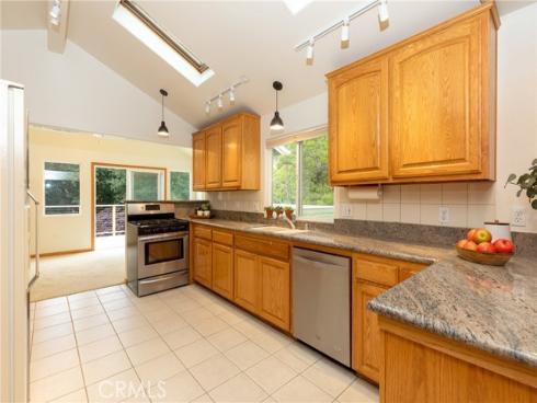 28311  Bond   Way, Silverado Canyon, CA