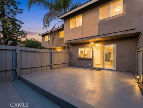 7085 Fulton , Stanton, CA