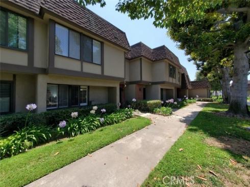 8193 Del Rey , Stanton, CA