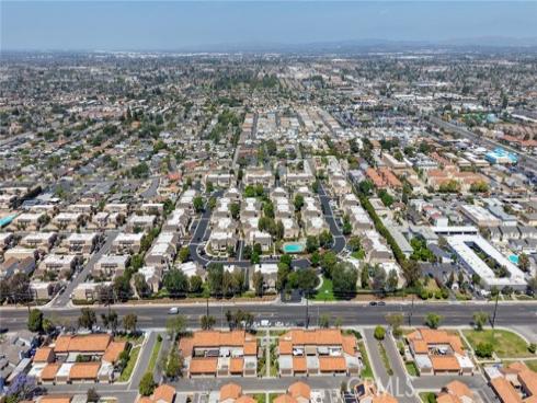 10452 W Briar Oaks , Stanton, CA