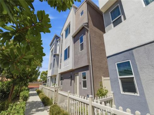 10881 Shoals Place, Stanton, CA