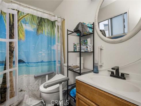 7381 Katella Avenue, Stanton, CA