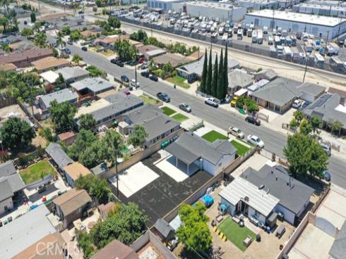 11842 Santa Rosalia , Stanton, CA