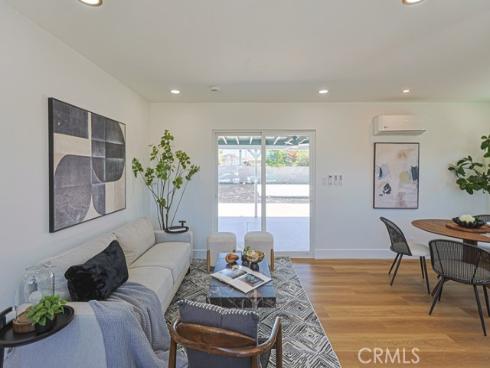11842 Santa Rosalia , Stanton, CA