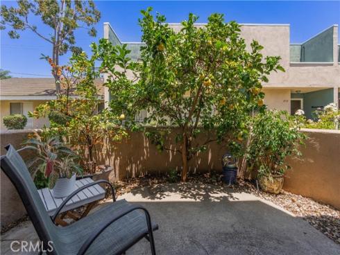 10758 Knott , Stanton, CA