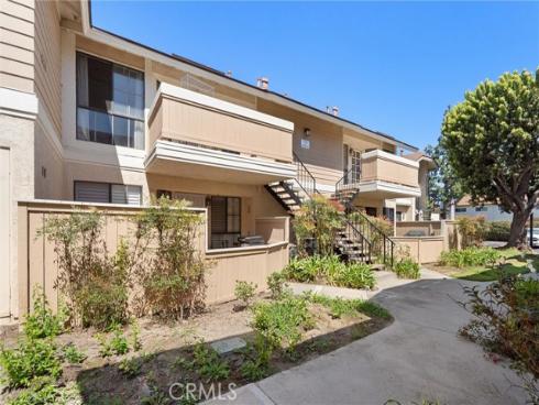 7730 Briarglen L Loop, Stanton, CA