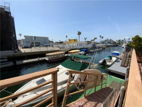 16745 Bayview B Drive, Sunset Beach, CA