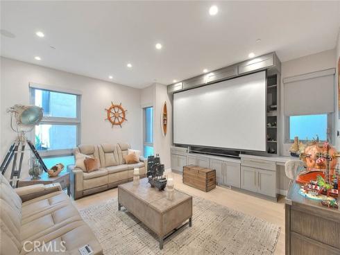99 Surfside , Surfside, CA