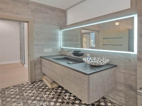 99 Surfside , Surfside, CA