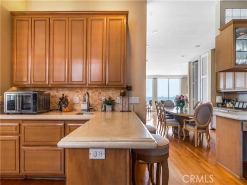 67 A Surfside Avenue, Surfside, CA