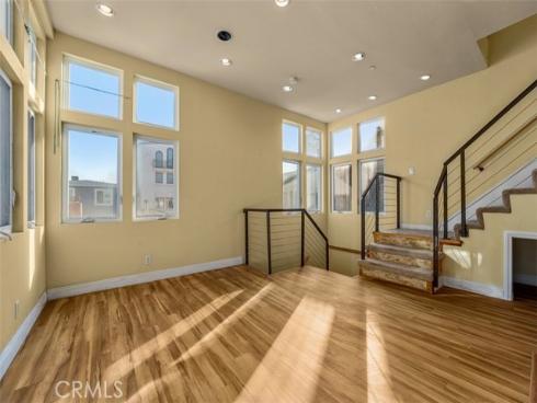 55 Surfside , Surfside, CA