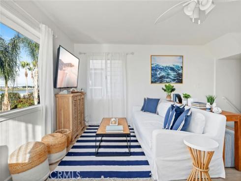 20 Pacific Avenue, Surfside, CA