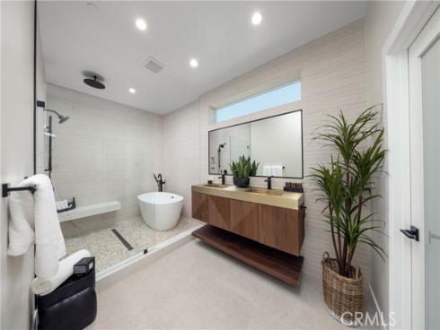16811  14th  , Sunset Beach, CA