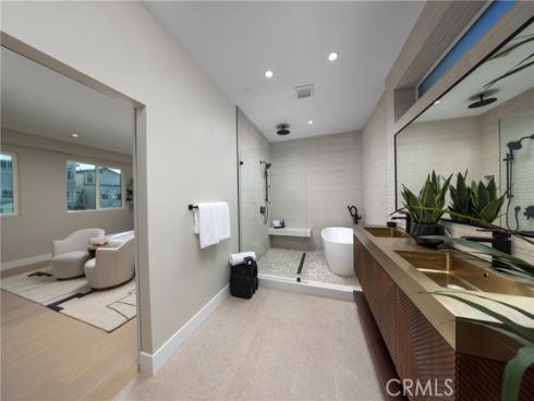 16811  14th  , Sunset Beach, CA