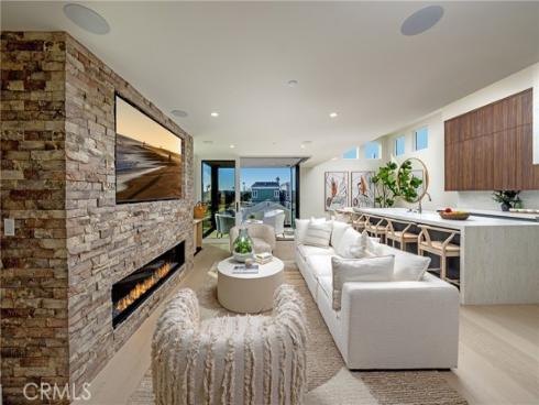 16811  14th  , Sunset Beach, CA