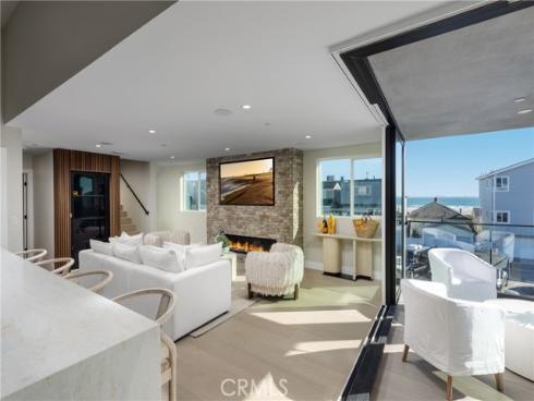 16811  14th  , Sunset Beach, CA