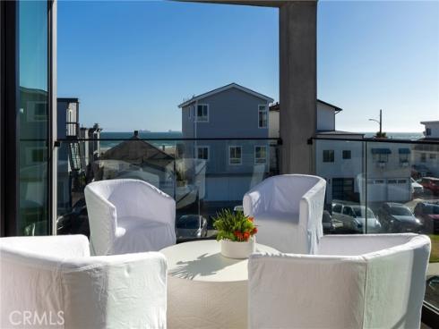 16811  14th  , Sunset Beach, CA