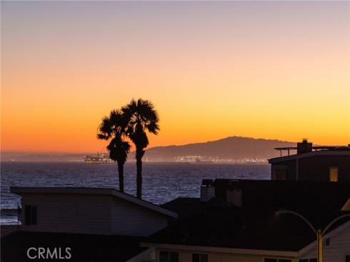 16811  14th  , Sunset Beach, CA