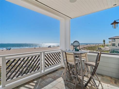17027 S Pacific   Avenue, Sunset Beach, CA