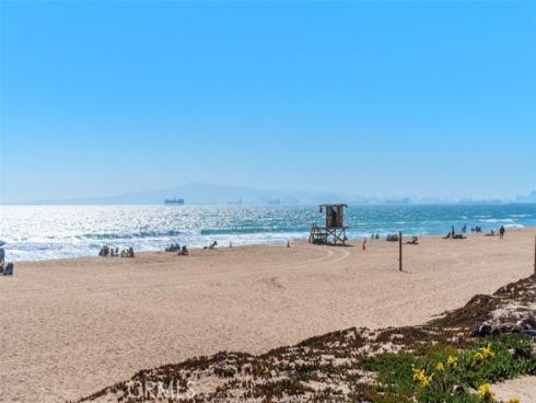 17027 S Pacific   Avenue, Sunset Beach, CA