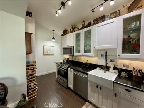 48 B Surfside Avenue , Surfside, CA