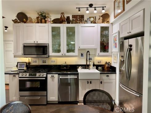 48 B Surfside Avenue , Surfside, CA