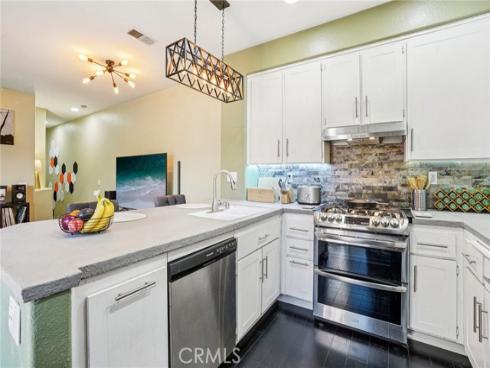 28515  Klondike  , Trabuco Canyon, CA
