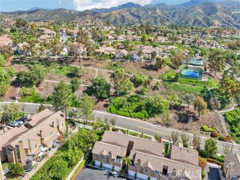 28515  Klondike  , Trabuco Canyon, CA