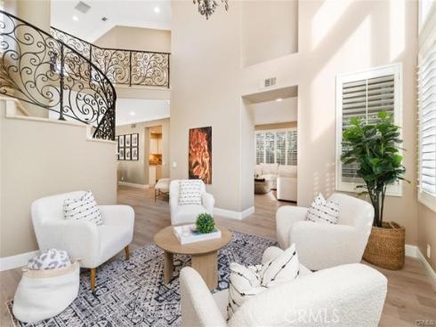 48 Creek View , Trabuco Canyon, CA