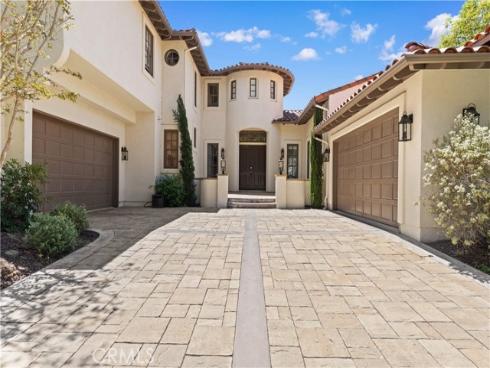 17 Canada Oaks , Trabuco Canyon, CA
